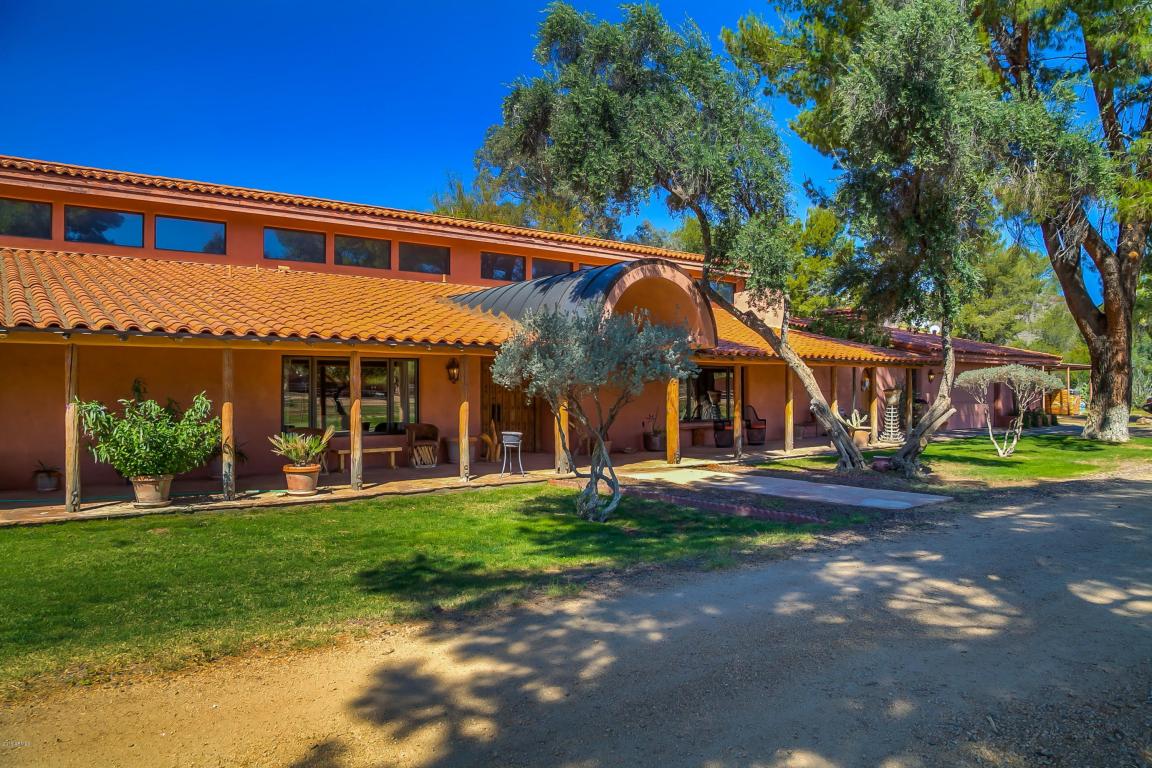 5950 W TABLE MESA Road, New River, AZ 85087
