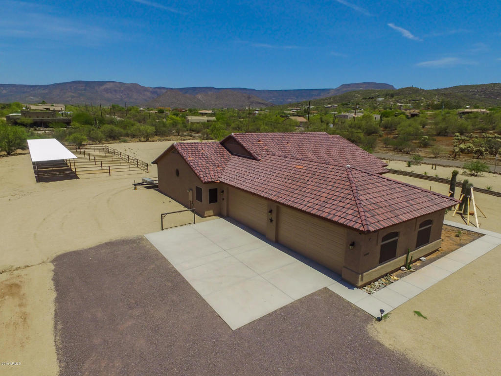 44606 N 20TH Street, New River, AZ 85087