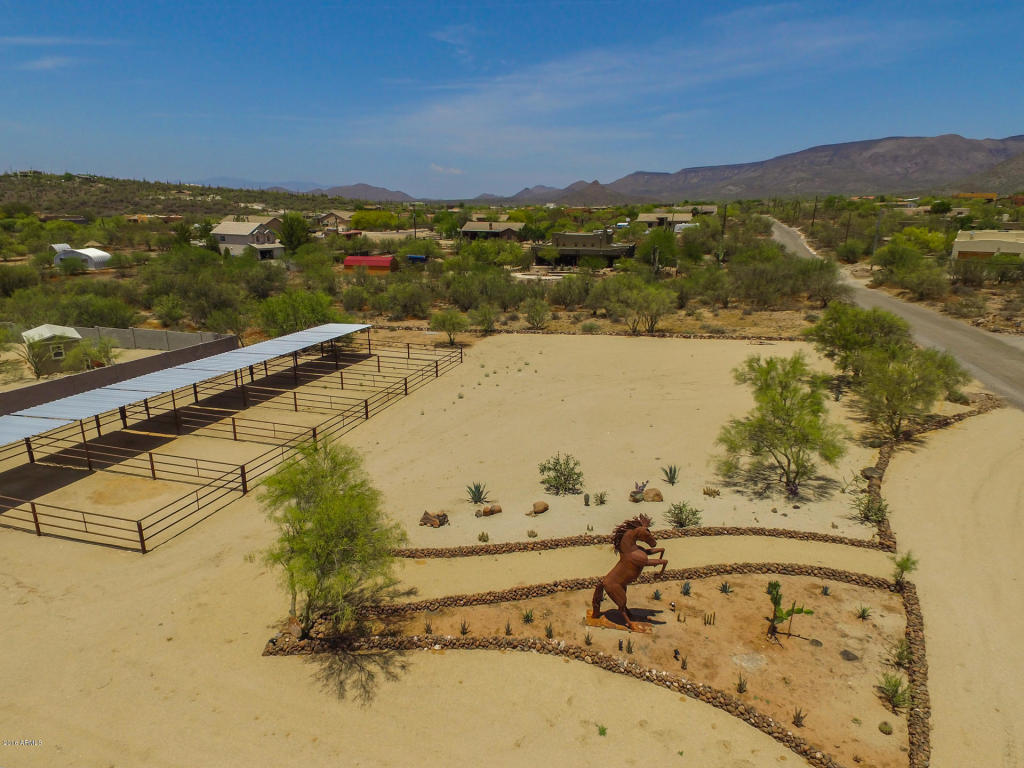 44606 N 20TH Street, New River, AZ 85087