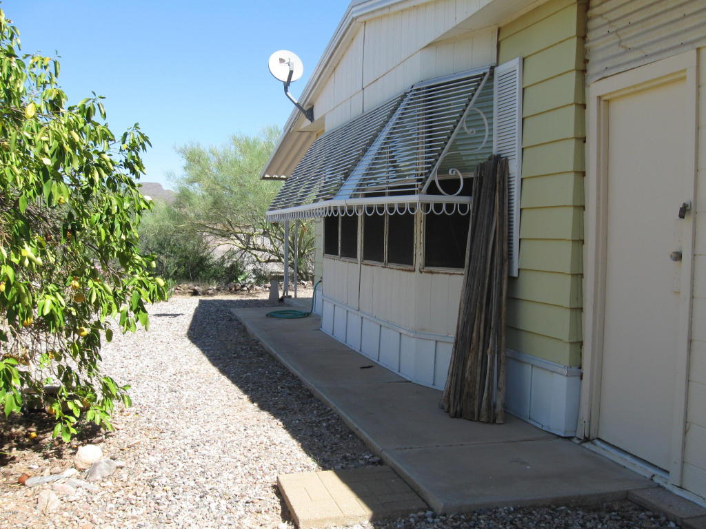 550 E QUEEN CREEK Court, Queen Valley, AZ 85118