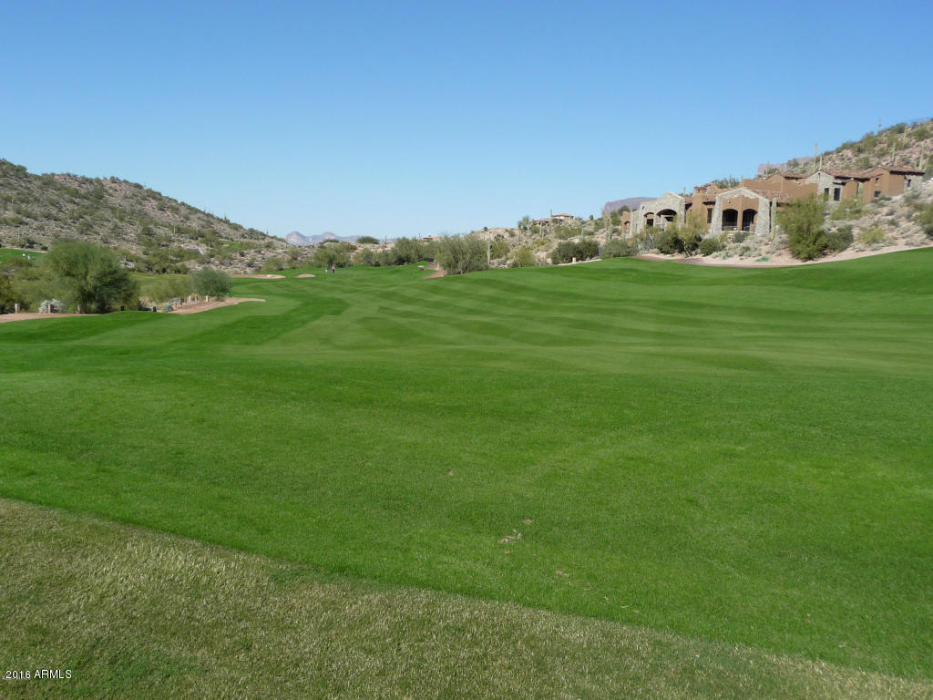 9285 E Avenida Fiebre De Oro Road, Gold Canyon, AZ 85118