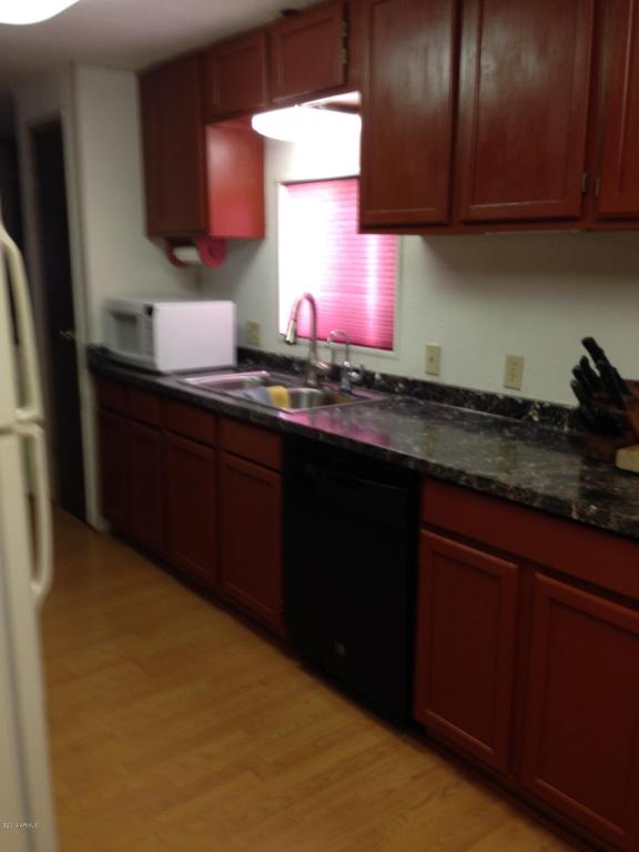 477 S CHOLLA Drive, Queen Valley, AZ 85118