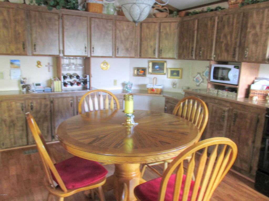 168 W MONTE VISTA Drive, Queen Valley, AZ 85118