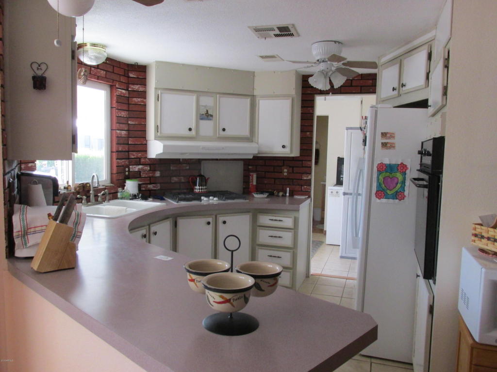 26 E DONNA Drive, Queen Valley, AZ 85118