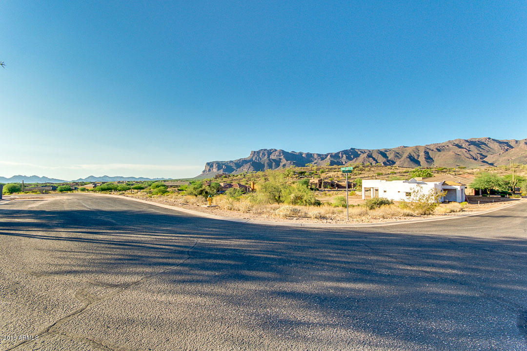 8904 E CANYON CREEK Drive, Gold Canyon, AZ 85118