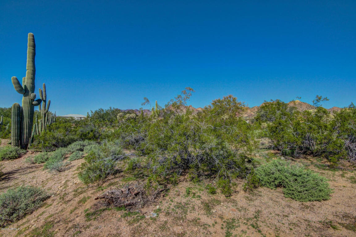 761 E FRONTIER Street, Apache Junction, AZ 85119