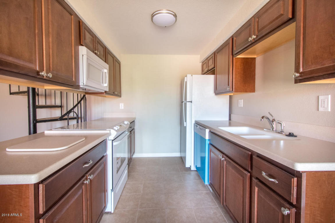 1440 N IDAHO Road, Apache Junction, AZ 85119