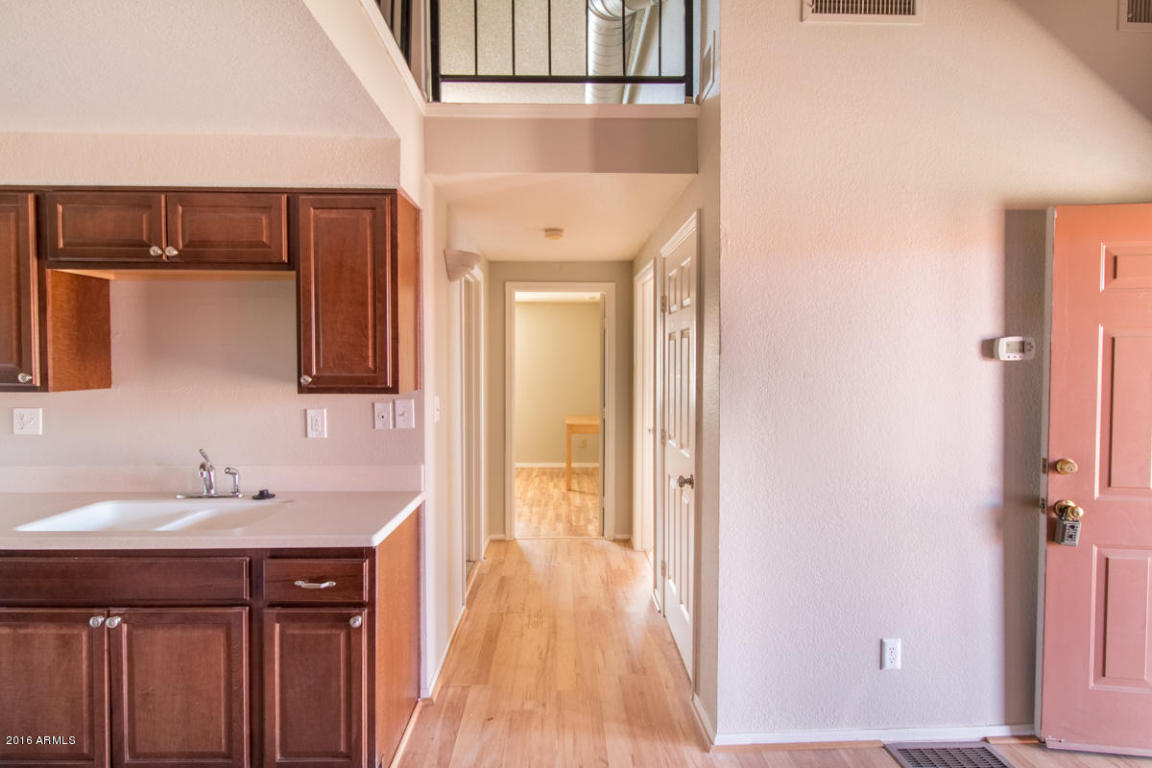 1440 N IDAHO Road, Apache Junction, AZ 85119
