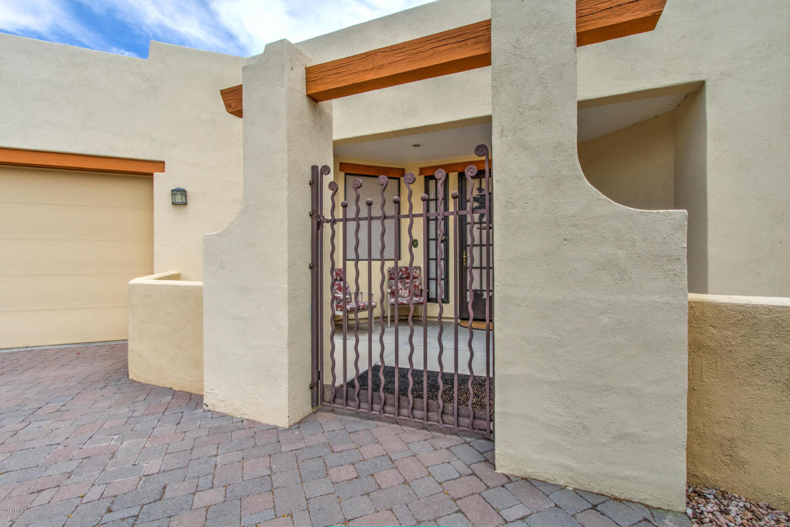 4940 E 16th Avenue, Apache Junction, AZ 85119