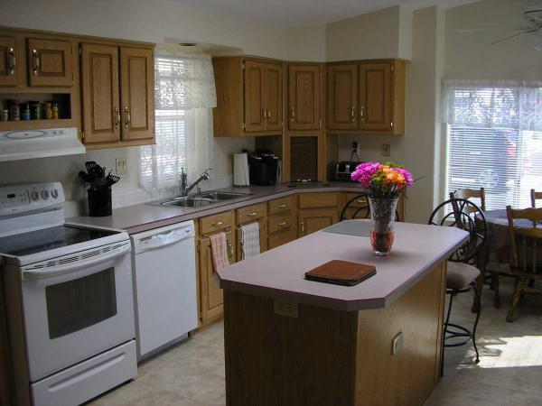 Saguaro Canyon Village3355 S Cortez Rd Lot 103Apache Junction, AZ 85119