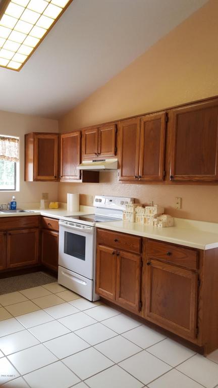 1920 S PLAZA Drive, Apache Junction, AZ 85120