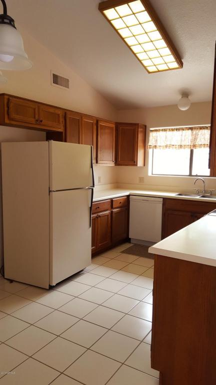 1920 S PLAZA Drive, Apache Junction, AZ 85120