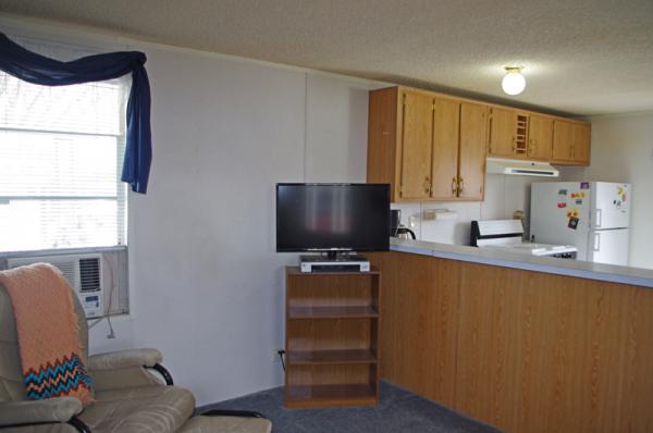 Husky Hollow Mobile Home Park1363 N. Plaza Dr. #35Apache Junction, AZ 85120