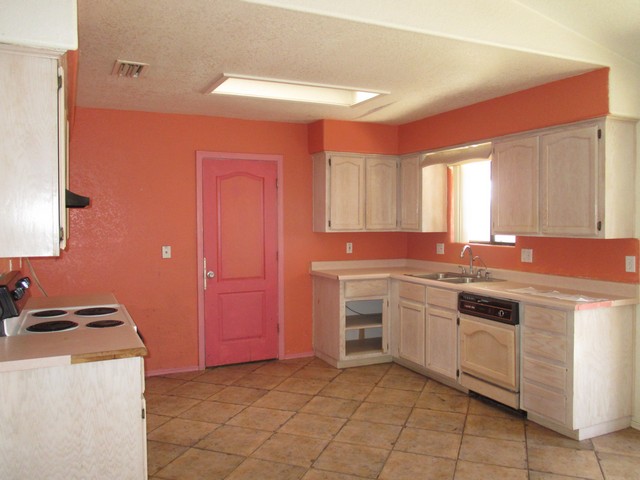 700 South Stardust LnApache Junction, AZ, 85120Pinal County