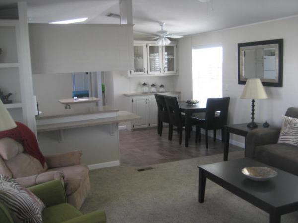 Bonita Vista Mobile Home Park2175 W. Southern, Lot 186Apache Junction, AZ 85120