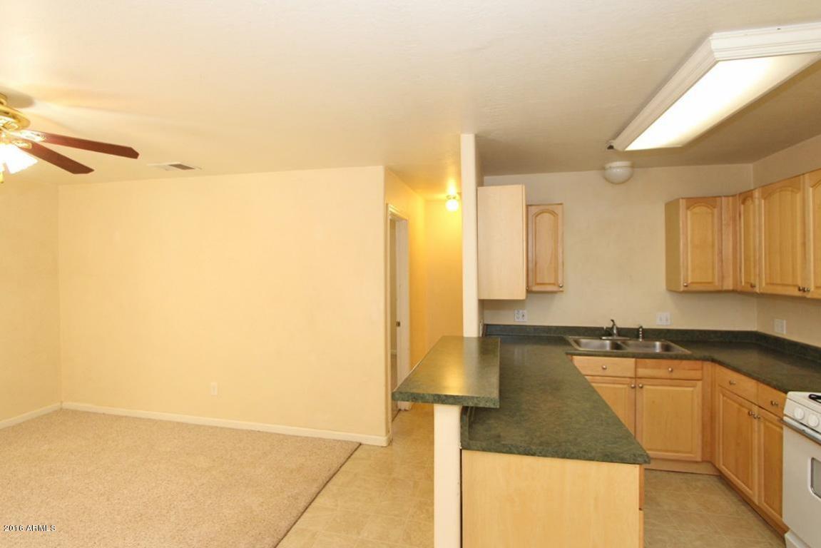 207 E CEDAR Avenue, Casa Grande, AZ 85122