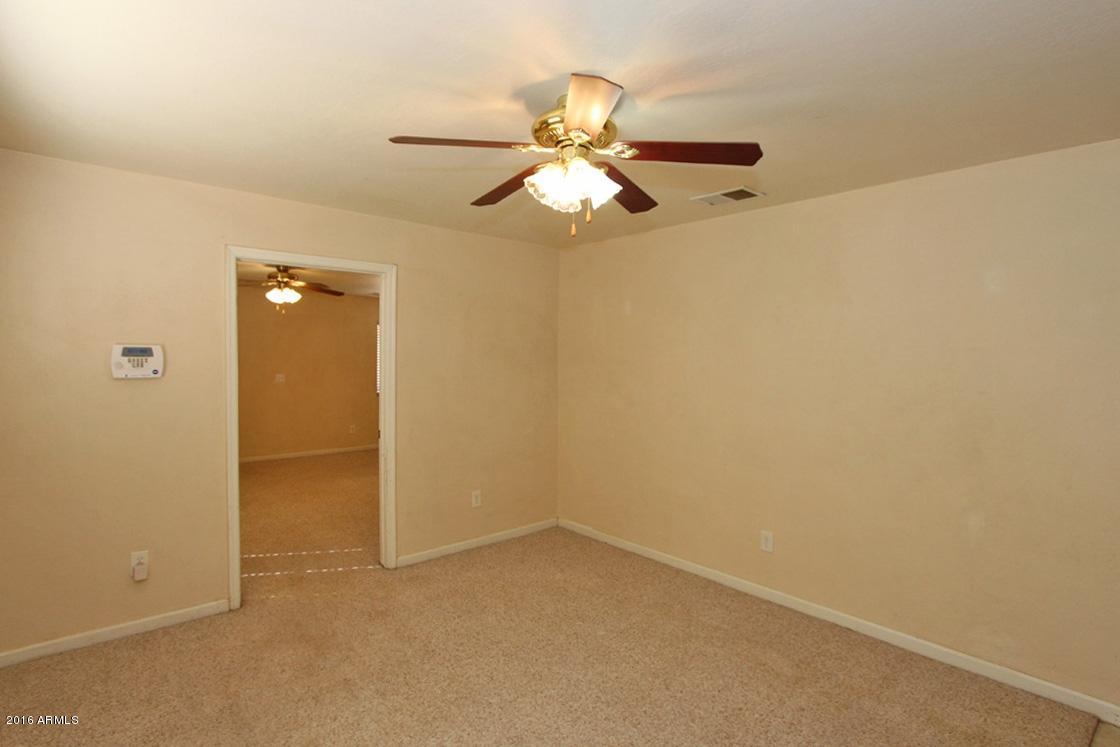 207 E CEDAR Avenue, Casa Grande, AZ 85122