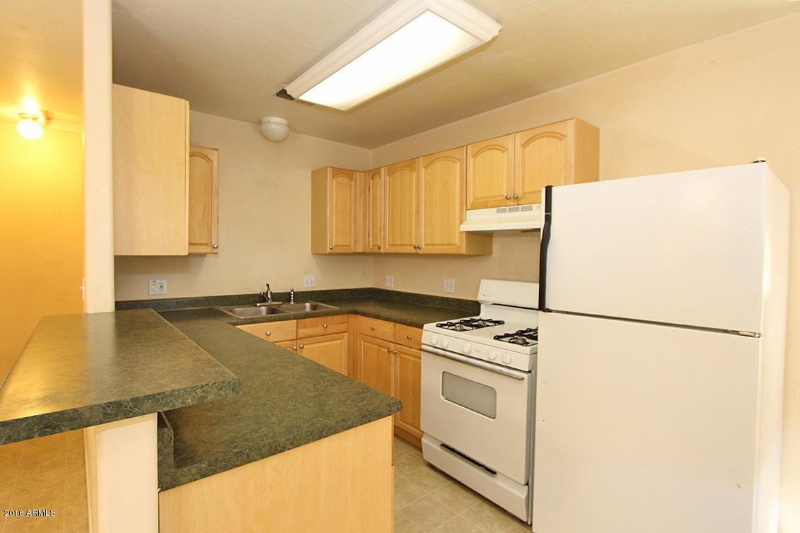 207 E CEDAR Avenue, Casa Grande, AZ 85122