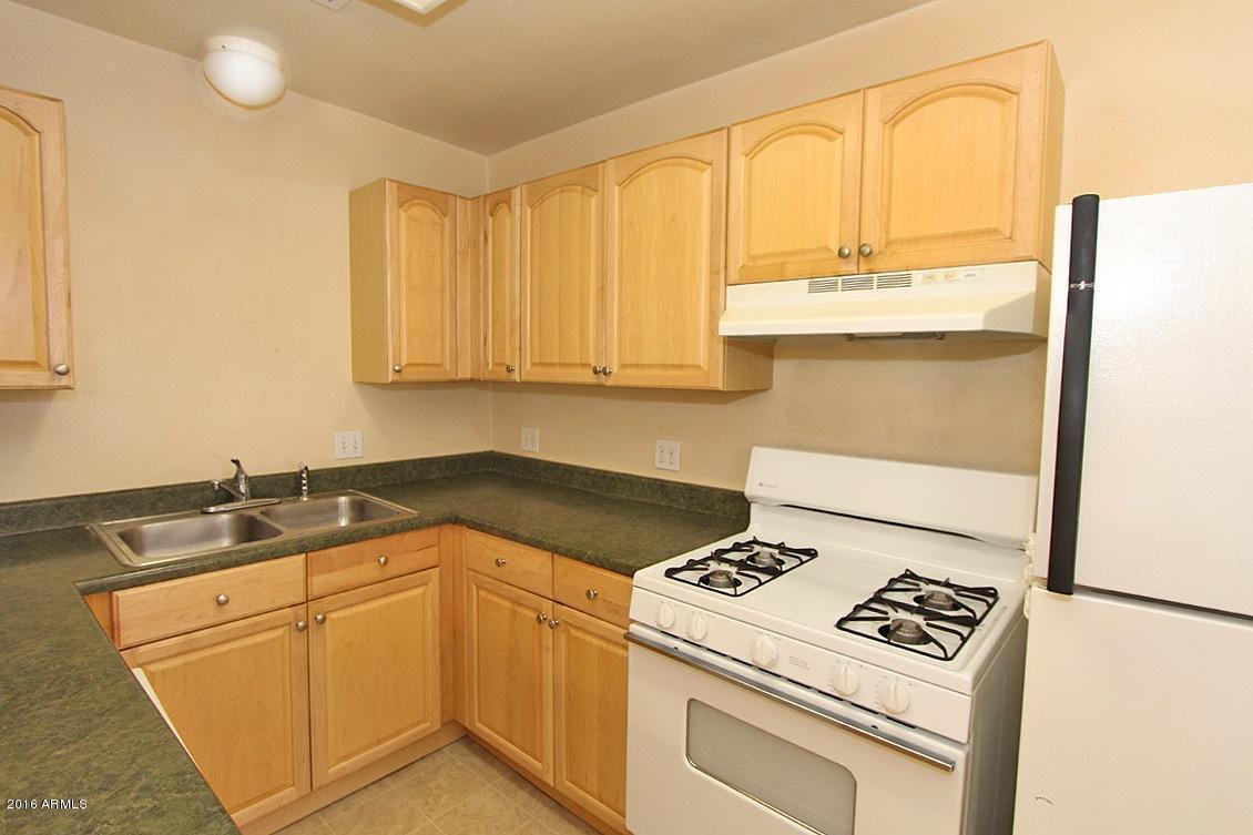 207 E CEDAR Avenue, Casa Grande, AZ 85122
