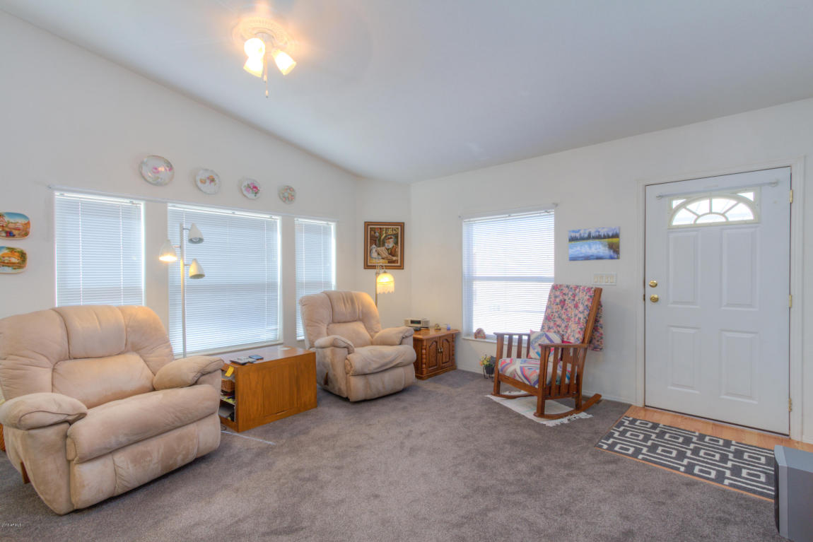 910 W Moon Shadow Dr, Casa Grande, AZ 85122