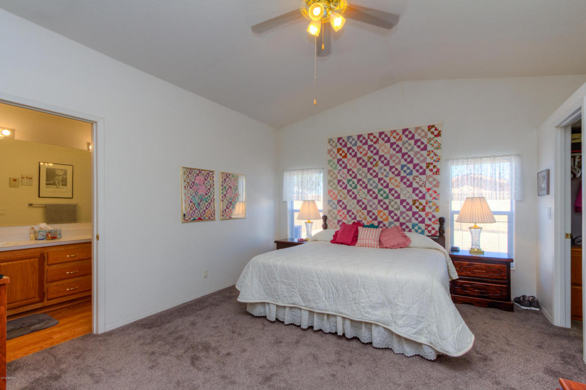 910 W Moon Shadow Dr, Casa Grande, AZ 85122