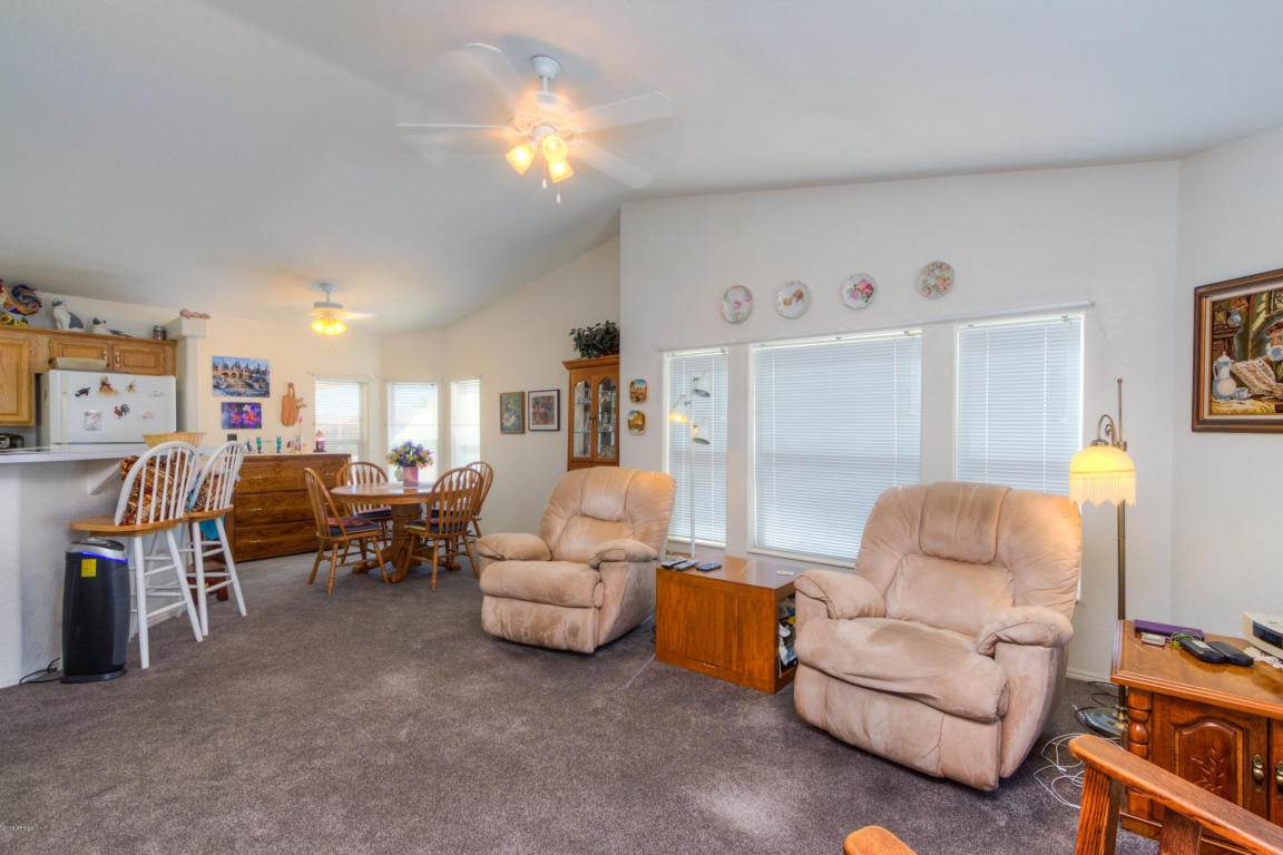 910 W Moon Shadow Dr, Casa Grande, AZ 85122