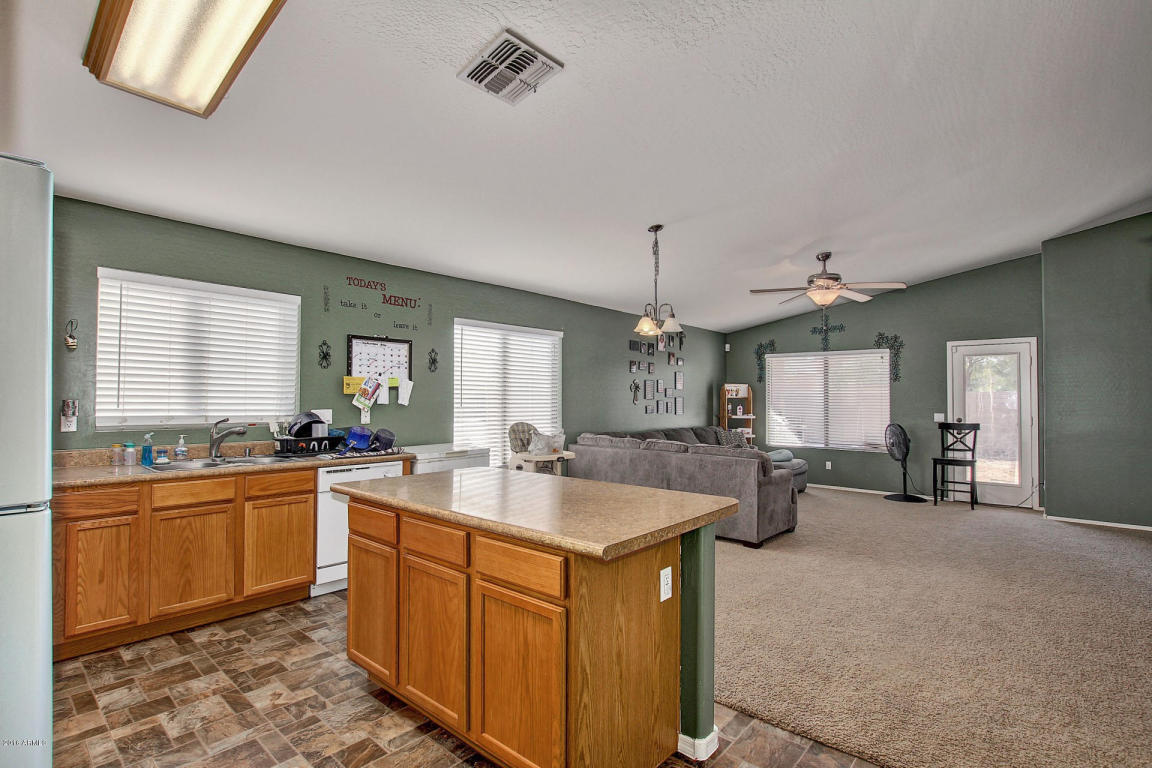 1823 E WILDFLOWER Lane, Casa Grande, AZ 85122