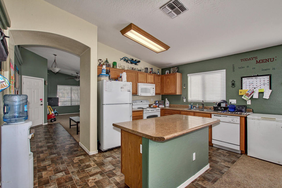 1823 E WILDFLOWER Lane, Casa Grande, AZ 85122