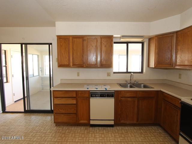 9231 W DEBBIE Lane, Arizona City, AZ 85123