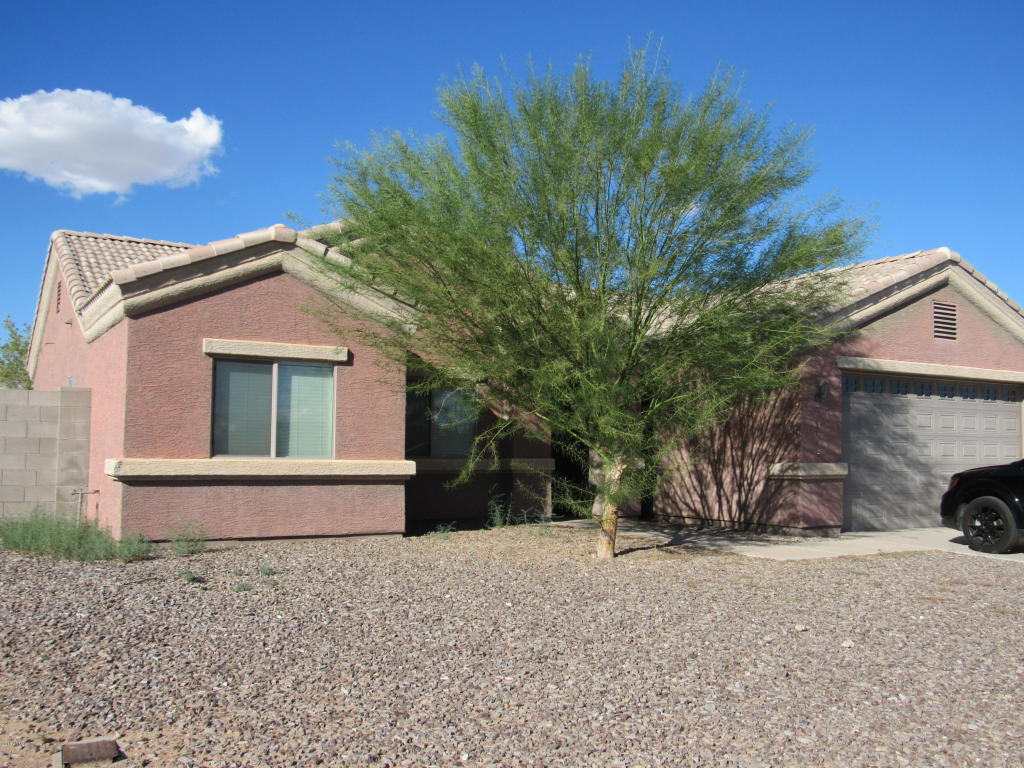 9402 W SWANSEA Drive, Arizona City, AZ 85123