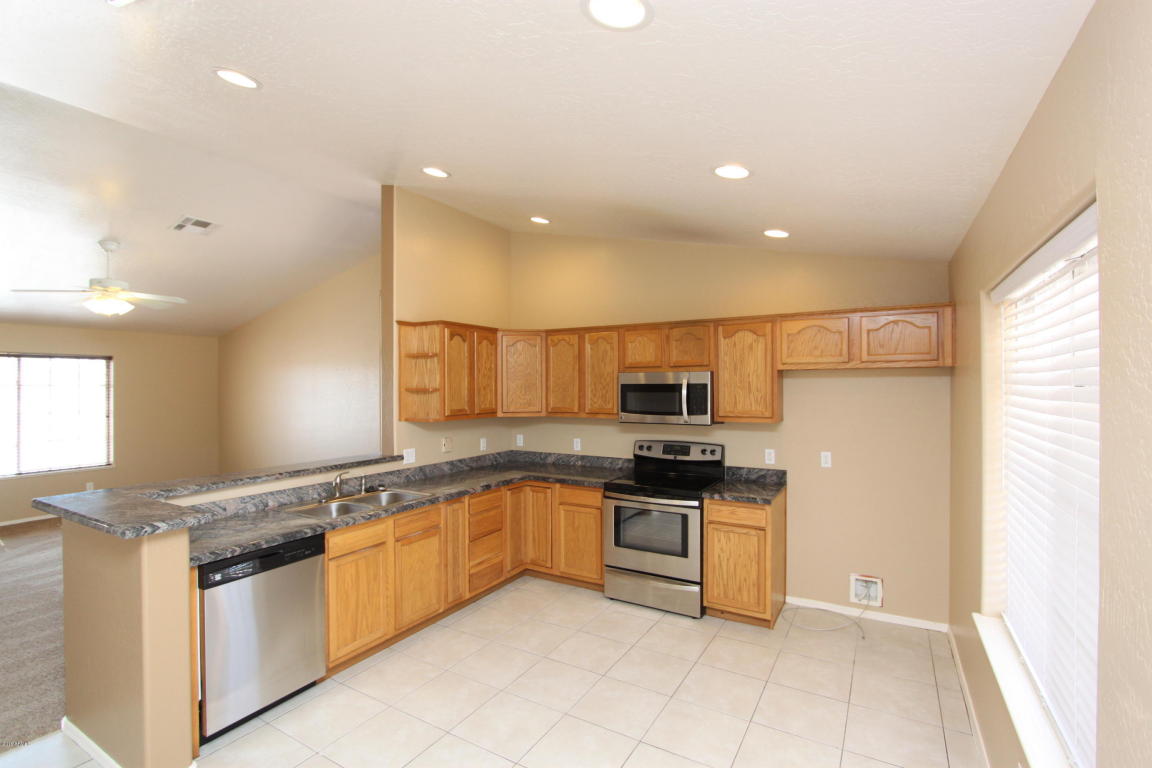 15884 S CHERRY HILLS Drive, Arizona City, AZ 85123