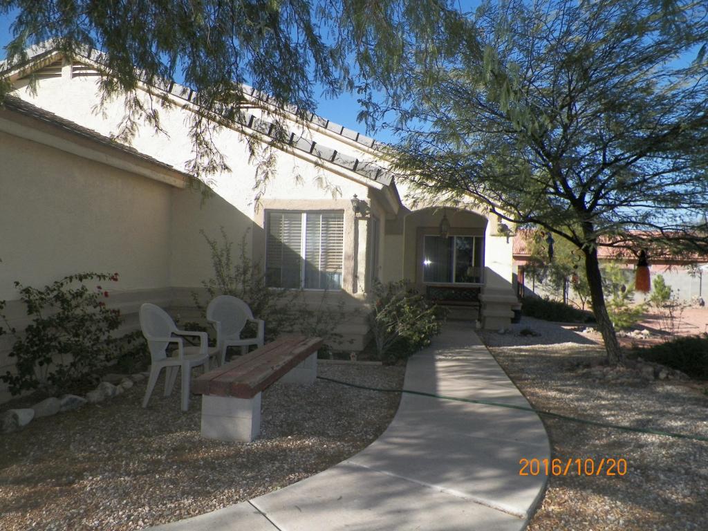 8870 W RAVEN Drive, Arizona City, AZ 85123