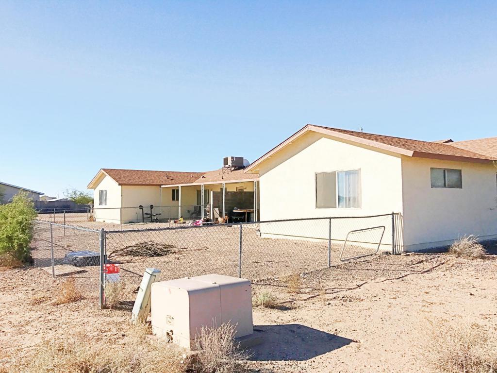 8131 W RAVEN Drive, Arizona City, AZ 85123