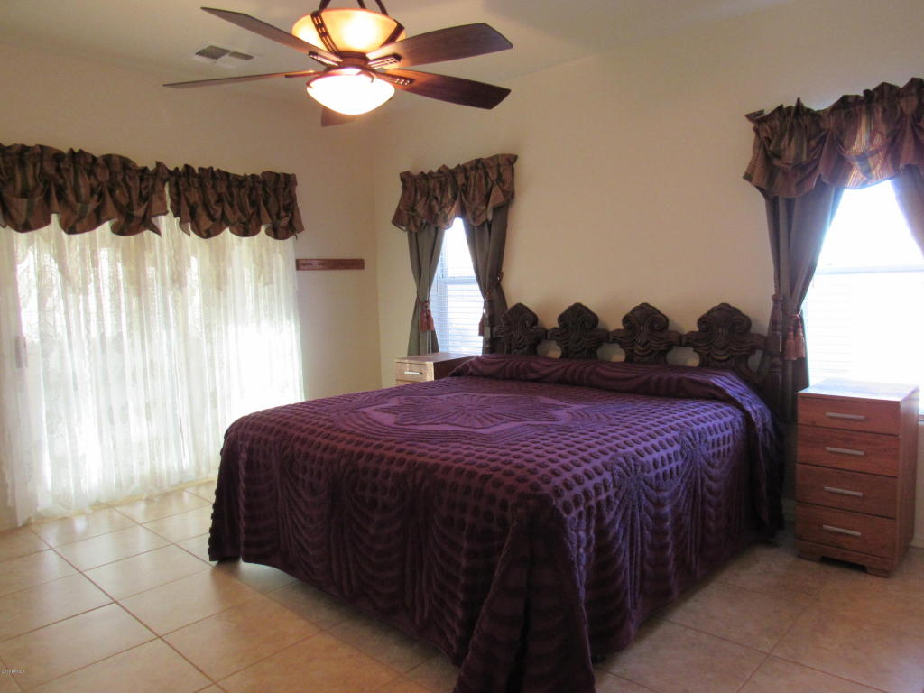 15310 S SAXON Road, Arizona City, AZ 85123