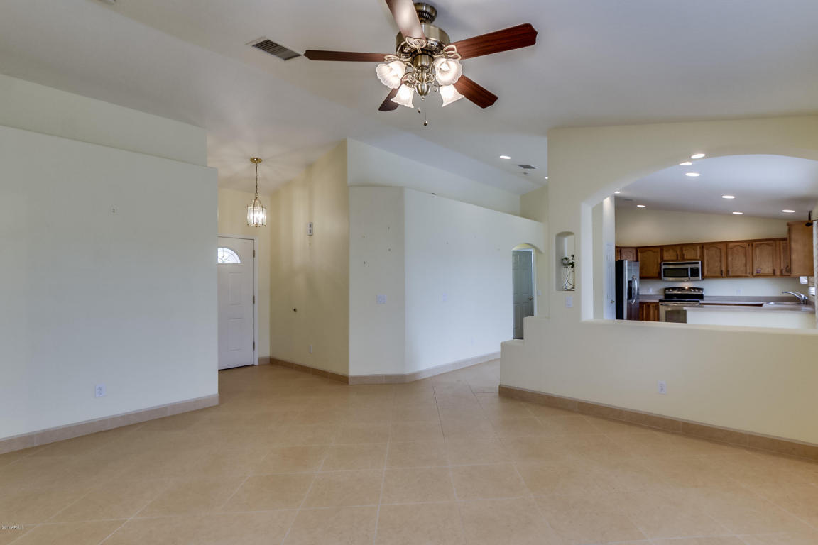 1105 N COTA Lane, Coolidge, AZ 85128