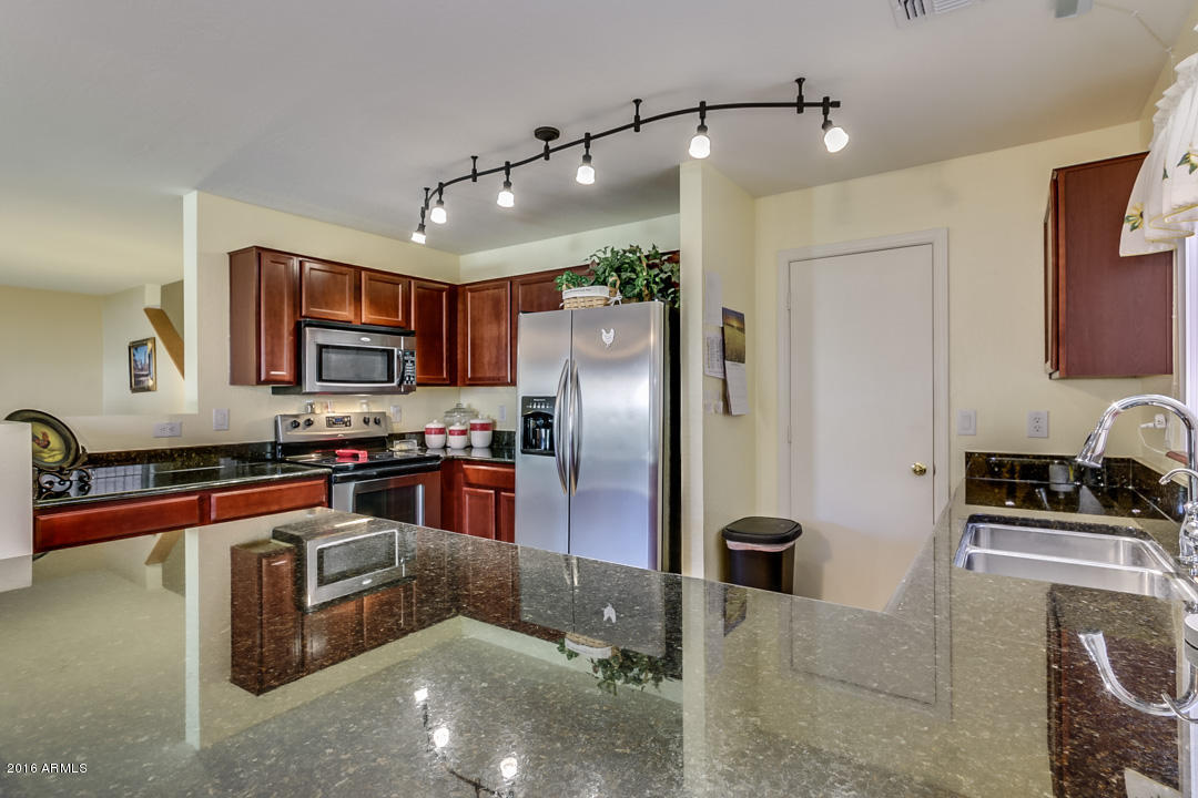 2116 W ROOSEVELT Avenue, Coolidge, AZ 85128