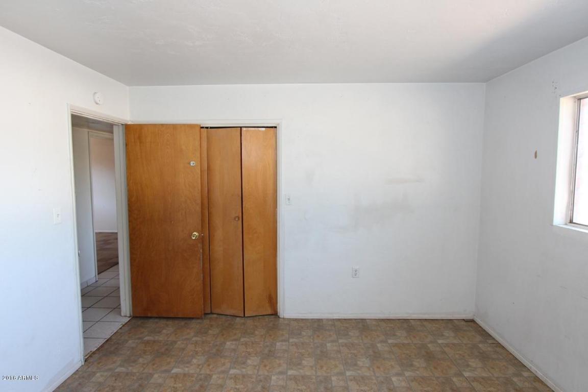401 E 4TH Street, Eloy, AZ 85131