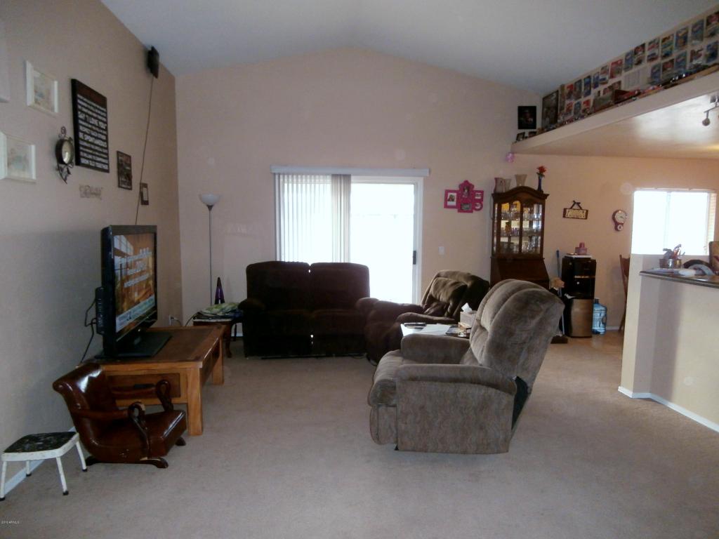 62 S MULBERRY Street, Florence, AZ 85132
