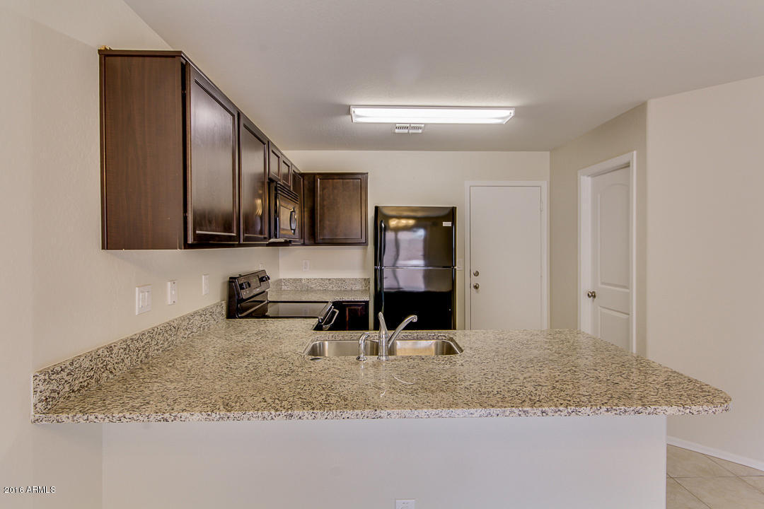 5842 E OASIS Boulevard, Florence, AZ 85132