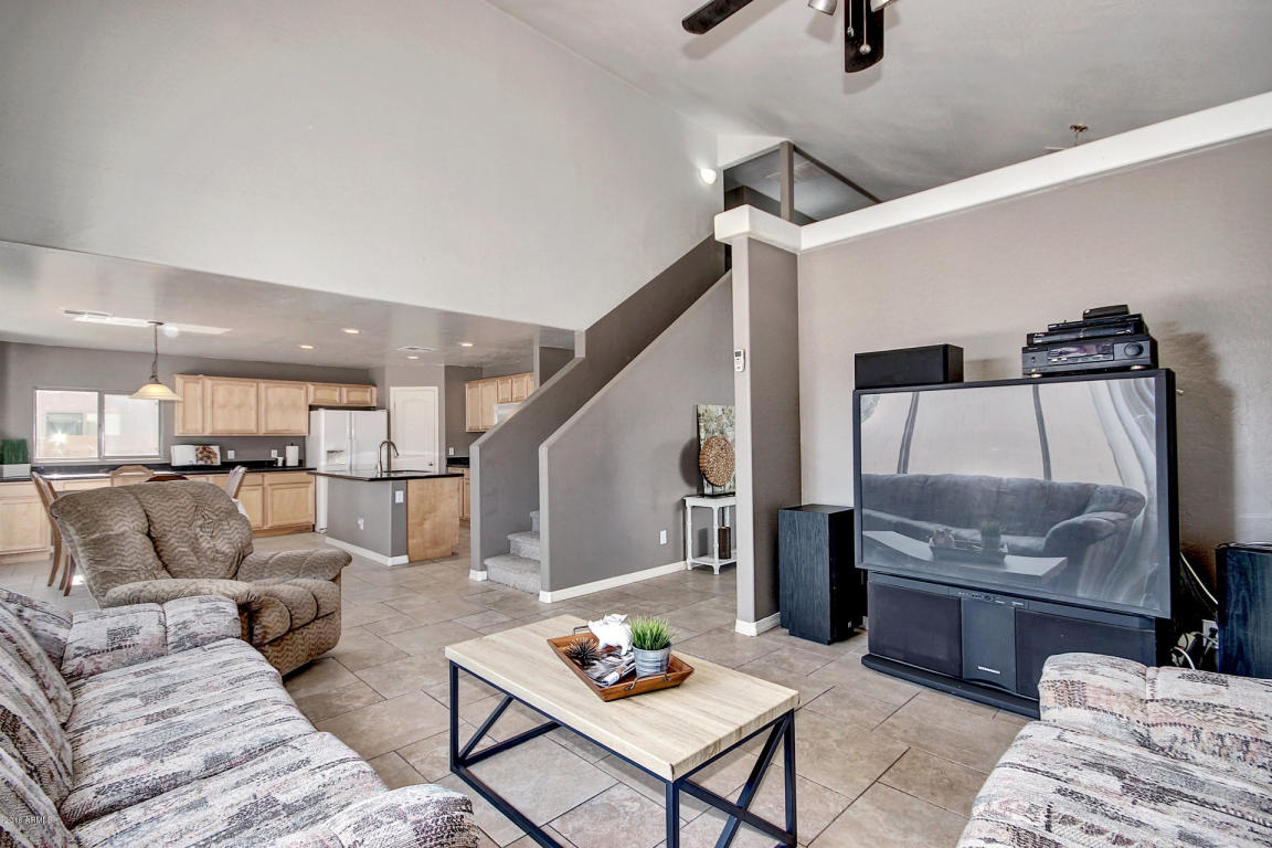 24615 N APACHE Way, Florence, AZ 85132