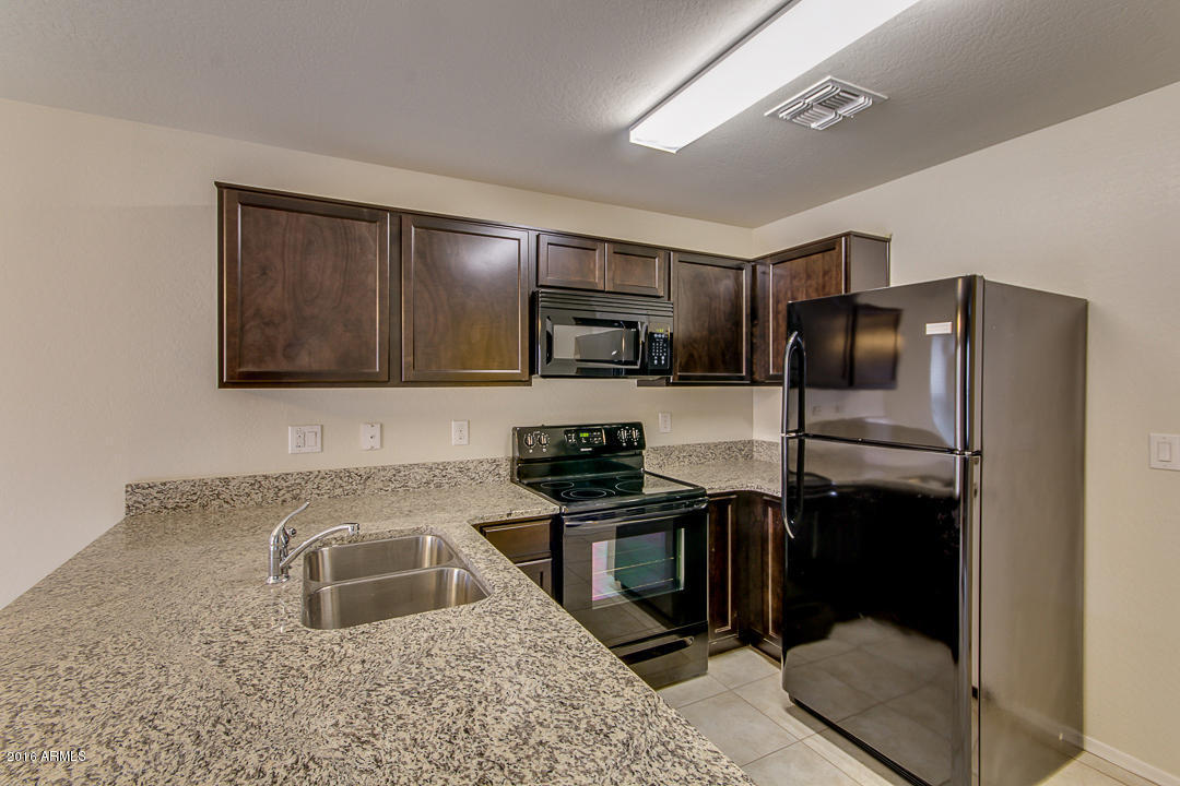 5880 E OASIS Boulevard, Florence, AZ 85132
