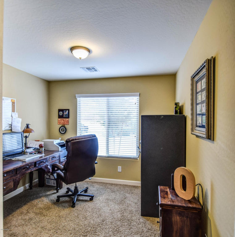 23841 N MIRAGE Avenue, Florence, AZ 85132