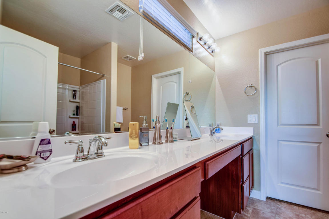 23841 N MIRAGE Avenue, Florence, AZ 85132