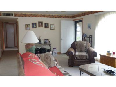 605 S York Dr, Kearny, AZ 85137