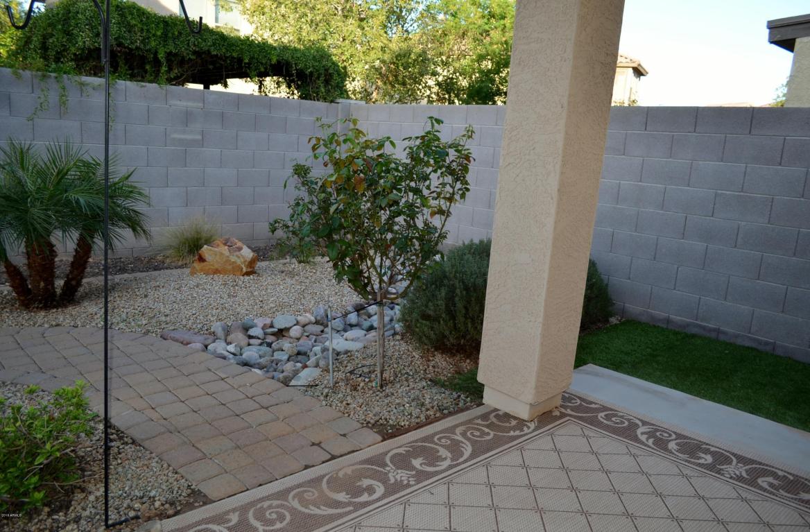 40412 W HELEN Court, Maricopa, AZ 85138