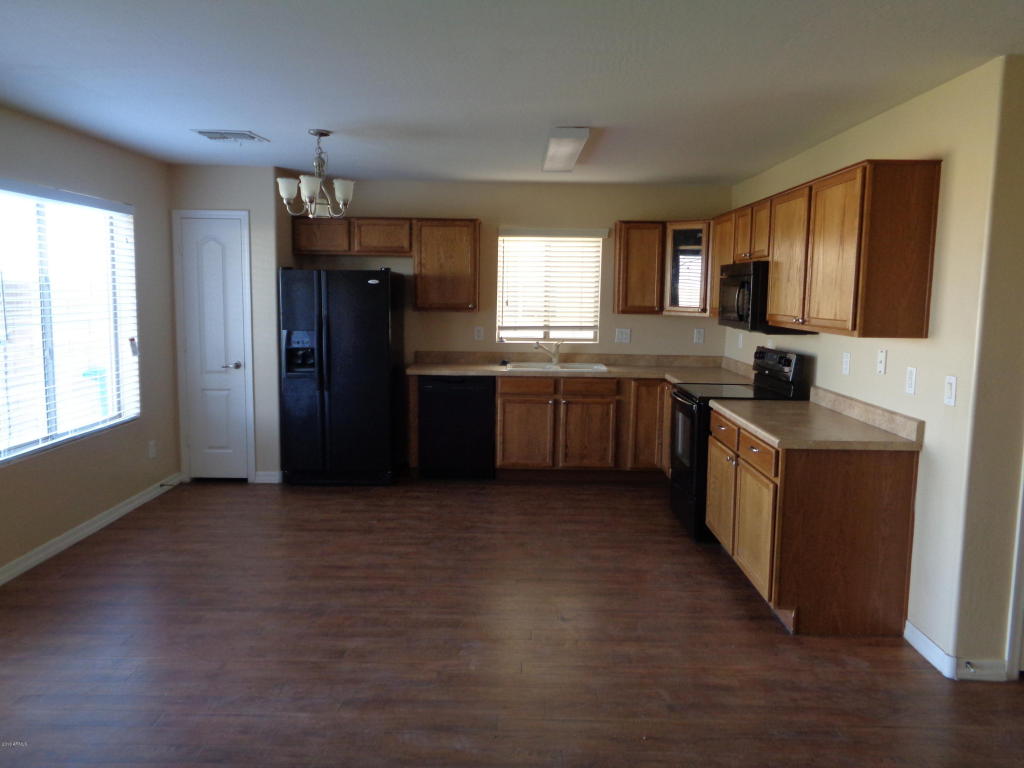 19070 N TOLEDO Avenue, Maricopa, AZ 85138