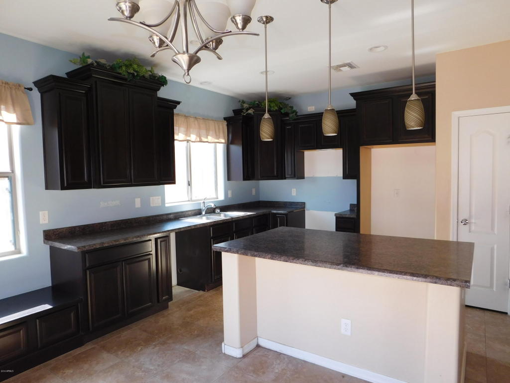 21423 N DENVER Court, Maricopa, AZ 85138