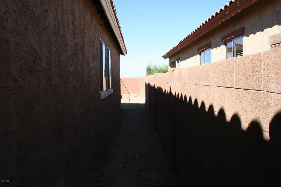 20674 N CARMEN Avenue, Maricopa, AZ 85139