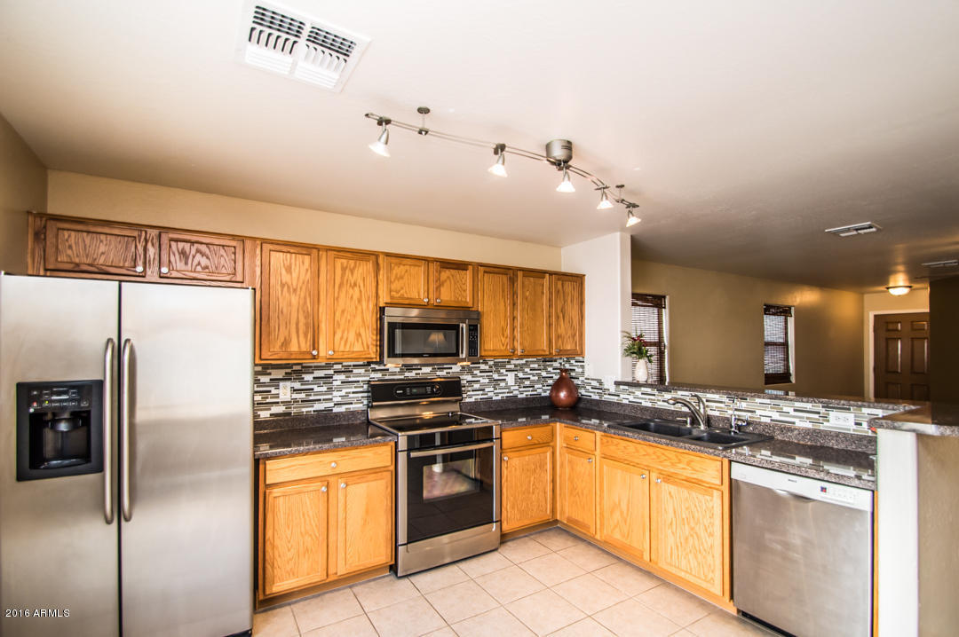 2510 E MEADOW CHASE Drive, San Tan Valley, AZ 85140