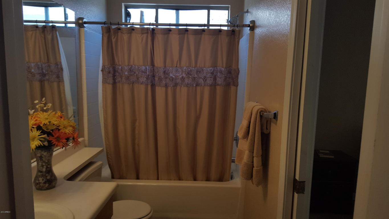 857 E LAMONTE Street, San Tan Valley, AZ 85140